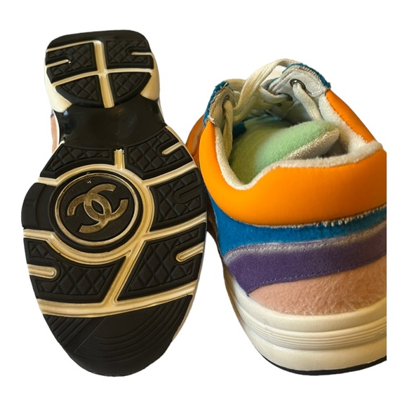 Chanel Multicolor Calfskin Suede CC Logo Trainer Sneaker - Picture 13 of 15